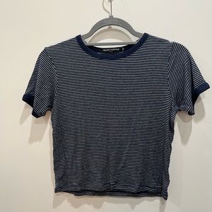 Brandy Melville
Striped tee - One size fits all (fits like a S)